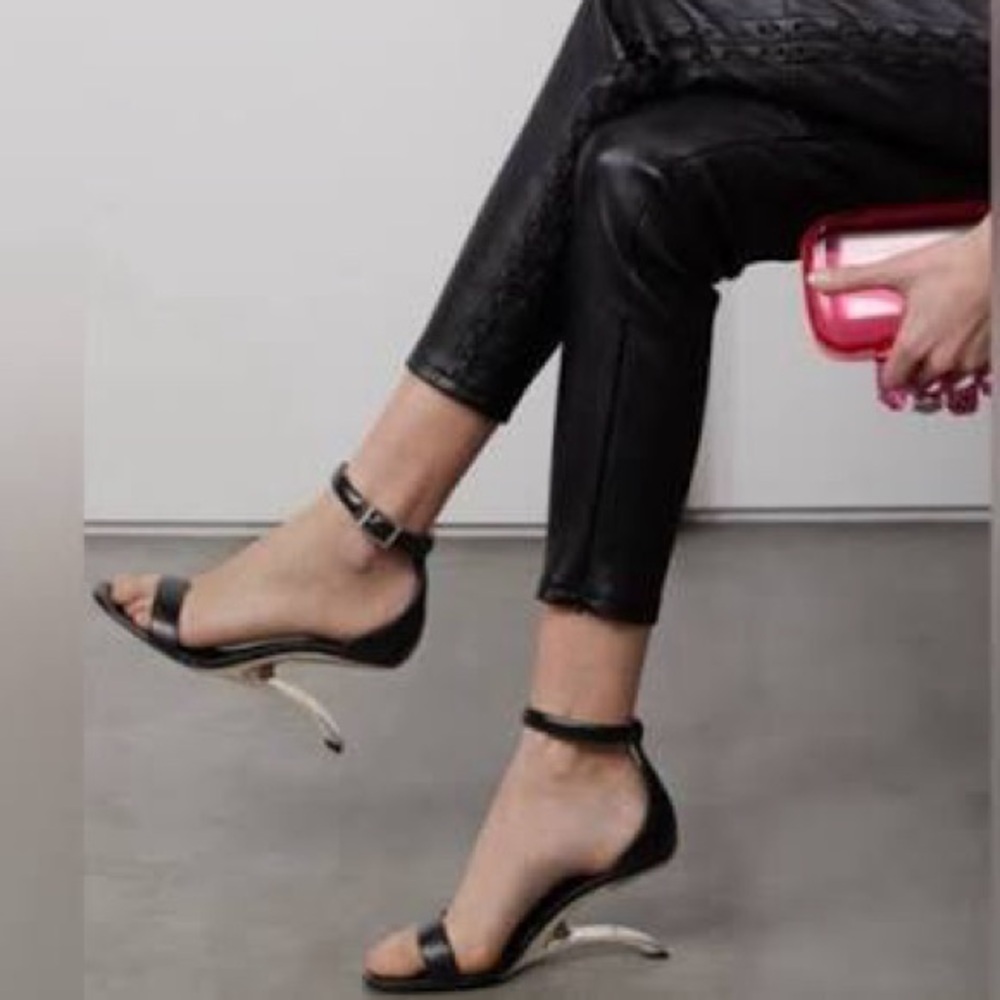 Alexander McQueen Arc Heels Sandal Women's 38.5